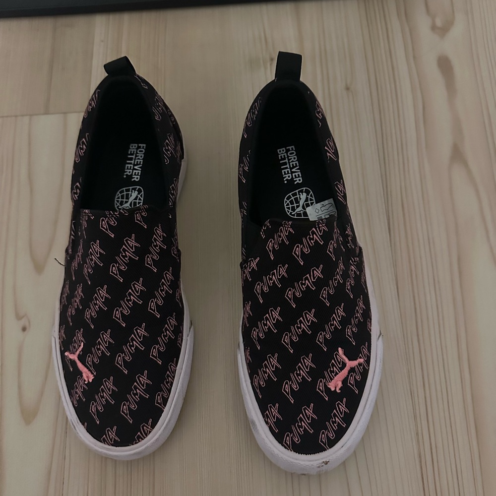 PUMA Kids Sneakers - Black and Pink